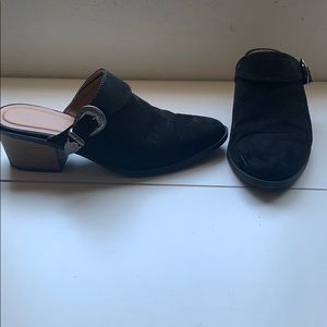 Black Oil Finish Suede Pumps